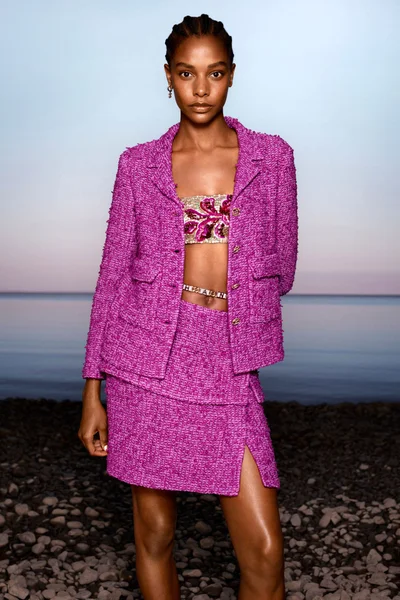 Look 13